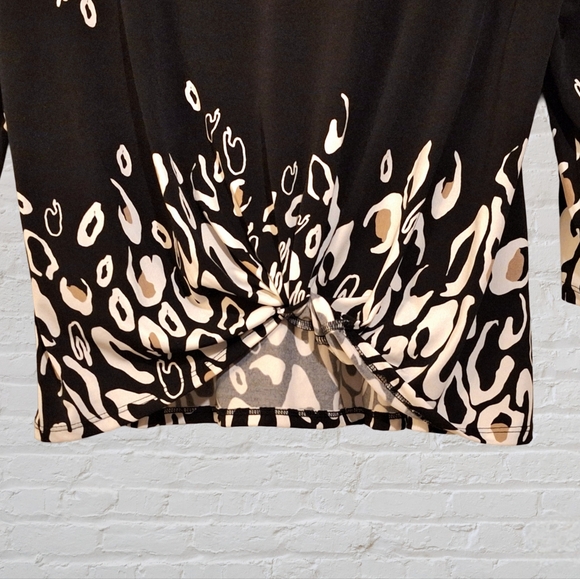 JM Collection black, tan & white teardrop swirl top, gold beads shirt Sz. PXL - Picture 4 of 6